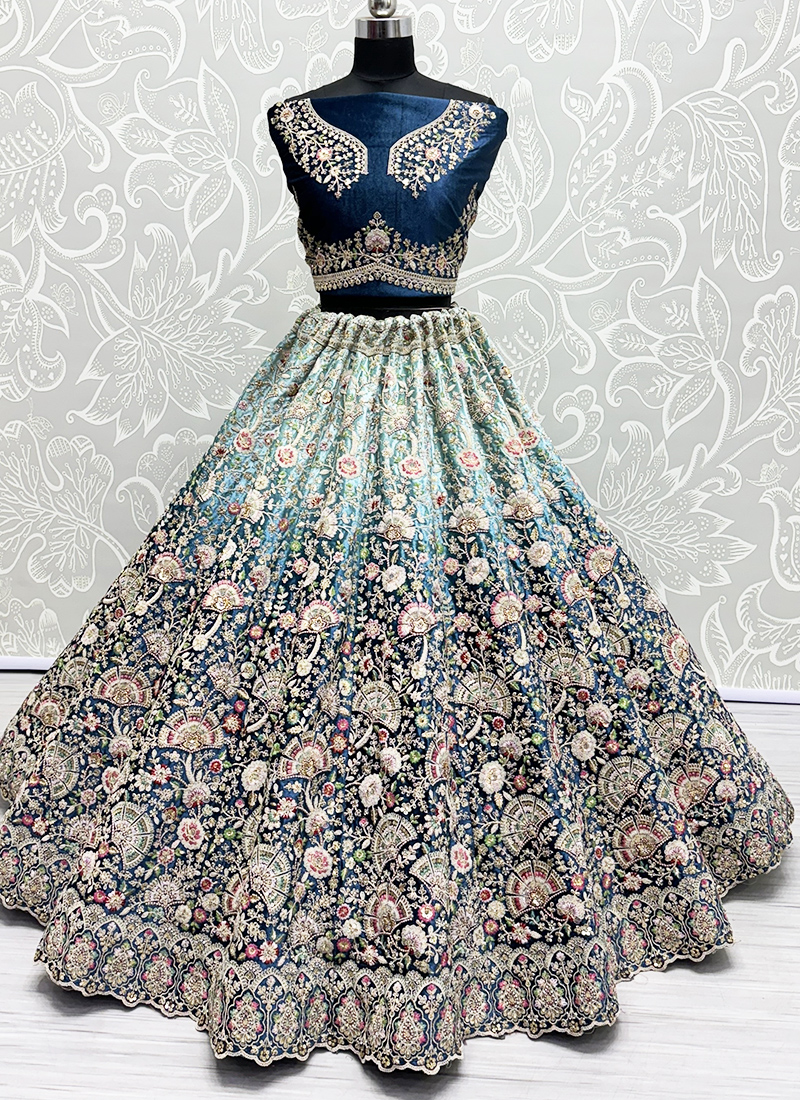 Lancha echten dress design